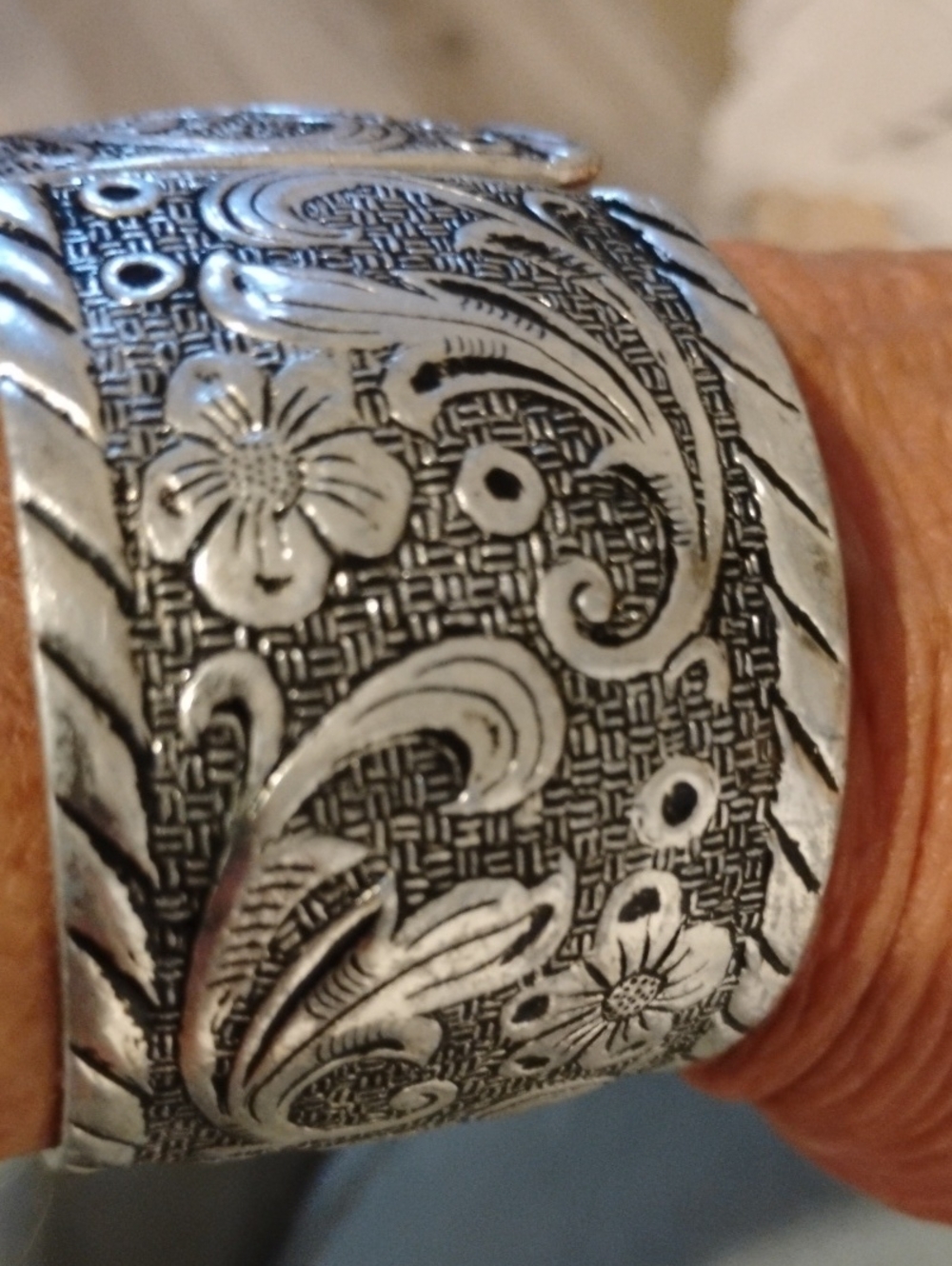 Vintage Wide Floral Engraved Silver Statement Cuff